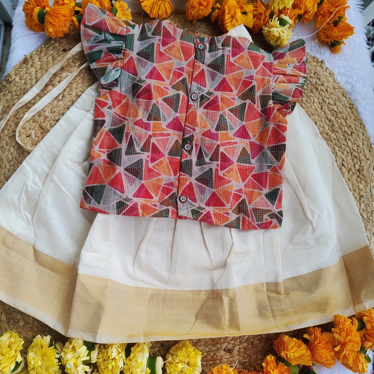 orange Pattupavada