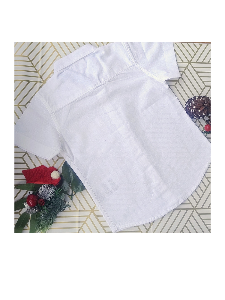 Short sleeve white shirt