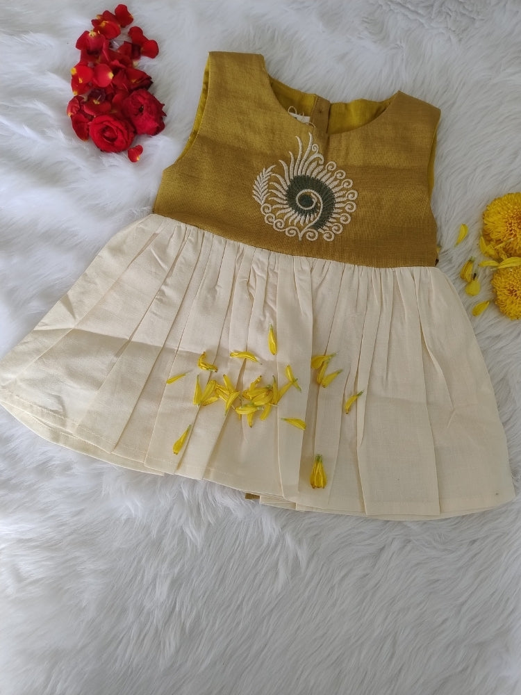 Traditional Mayilpeeli frock