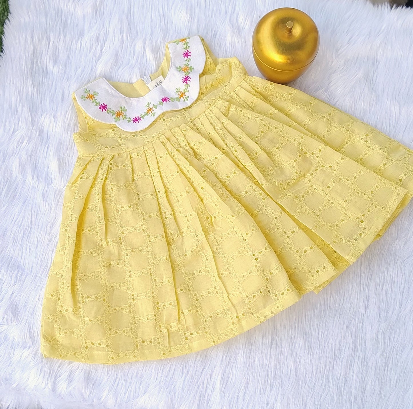 Yellow hakoba frock